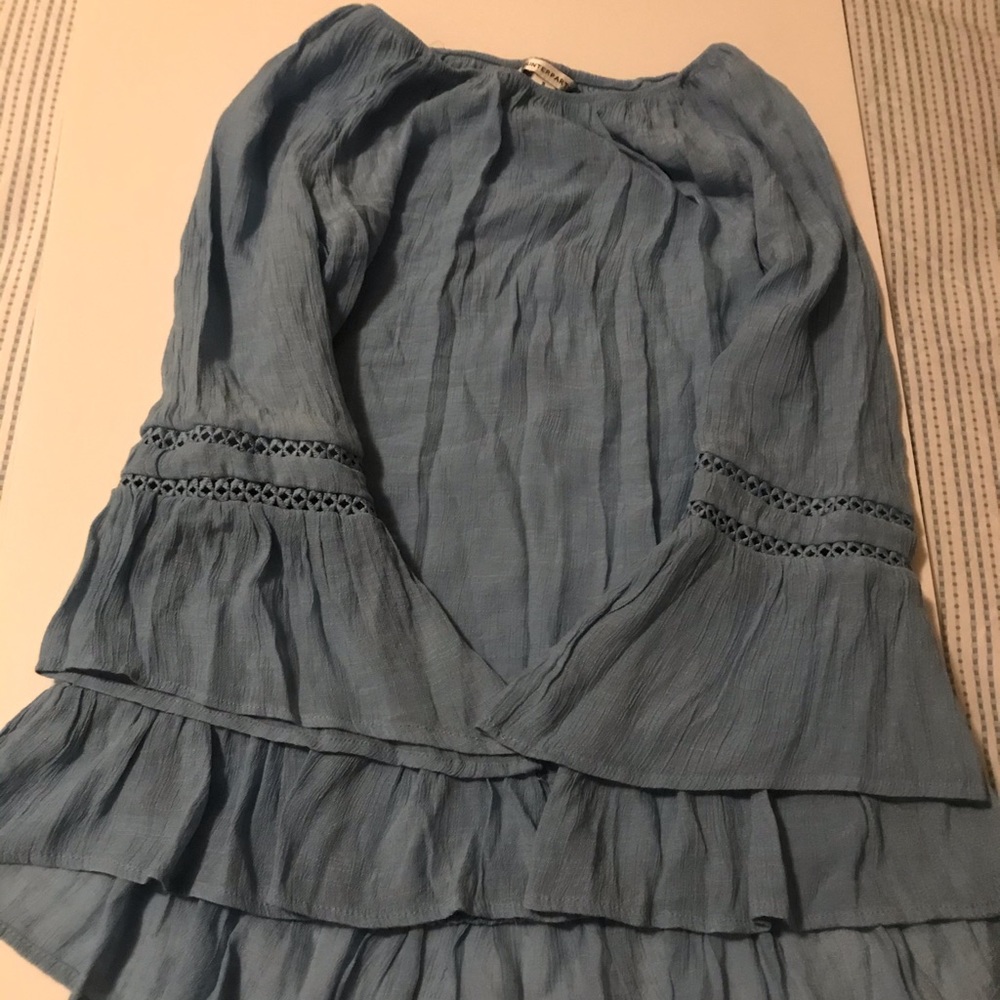 Off the shoulder